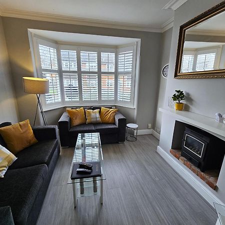 Knighton Villa Leicester Exteriör bild