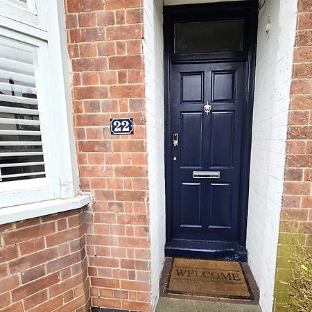 Knighton Villa Leicester Exteriör bild